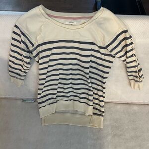 3/4 sleeve sweater Maurice’s brand